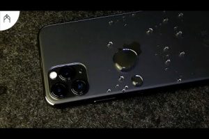 ¿Qué pasa si mi iPhone se cae al agua?